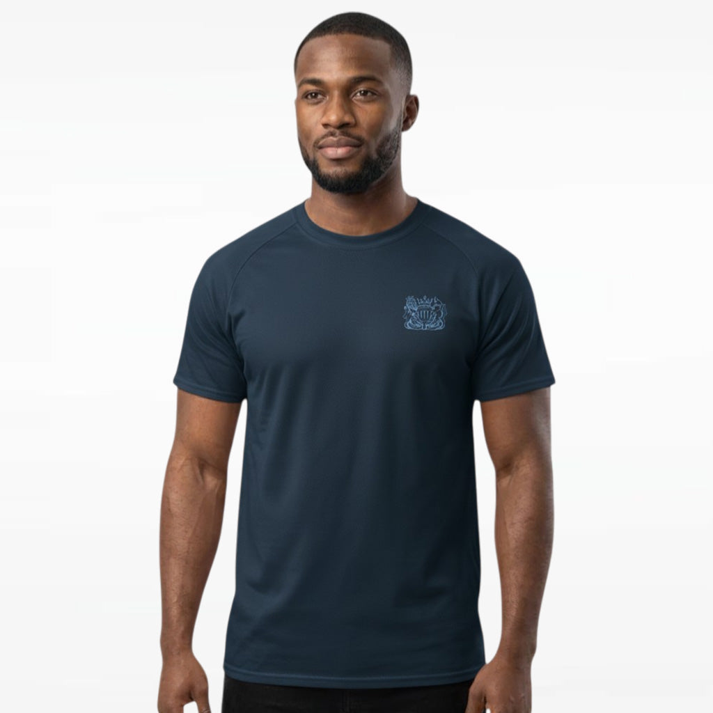 MadèEvil Small Coat of Arms | Active Crewneck T-shirt